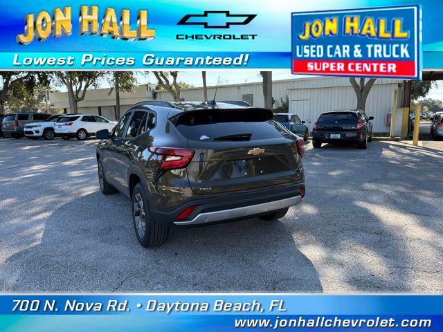 used 2024 Chevrolet Trax car, priced at $19,999