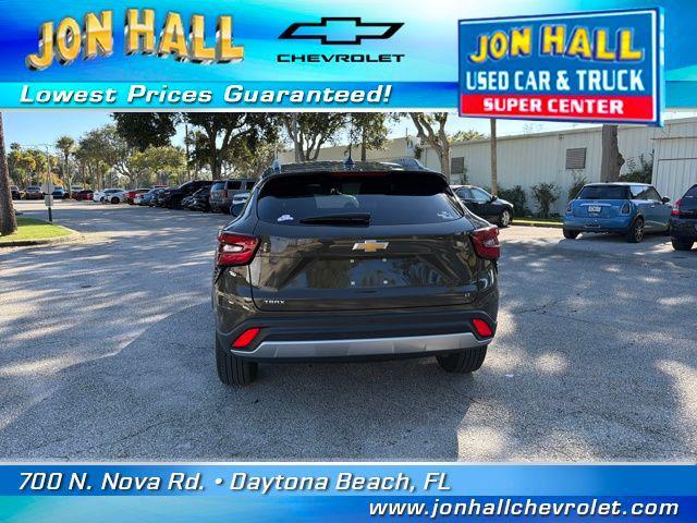 used 2024 Chevrolet Trax car, priced at $19,999