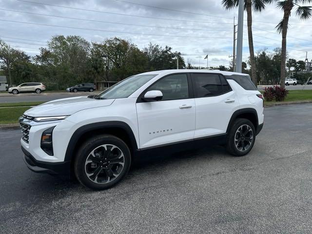 new 2025 Chevrolet Equinox car, priced at $25,680