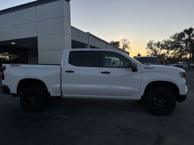 new 2025 Chevrolet Silverado 1500 car, priced at $42,938