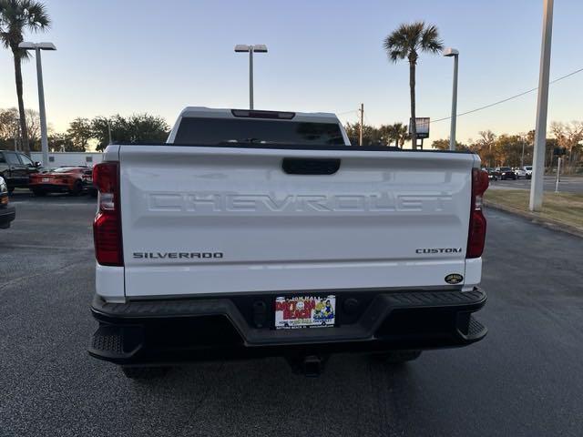 new 2025 Chevrolet Silverado 1500 car, priced at $42,938