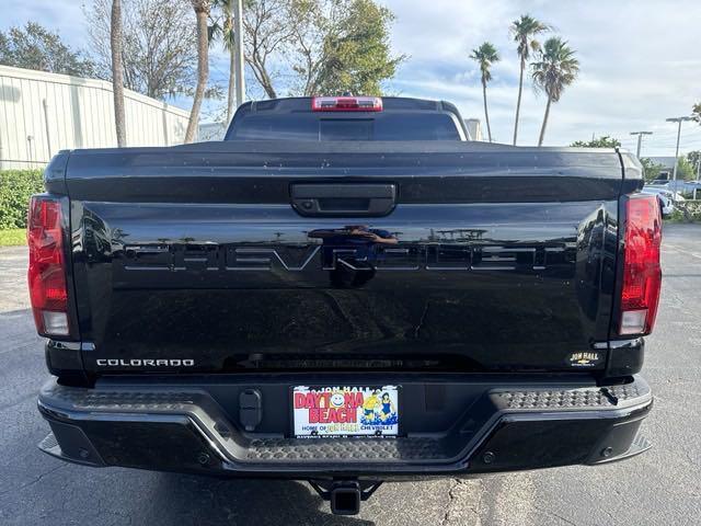 new 2024 Chevrolet Colorado car, priced at $33,030