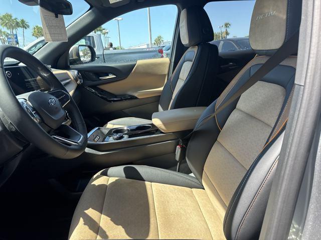 new 2025 Chevrolet Equinox car, priced at $33,040