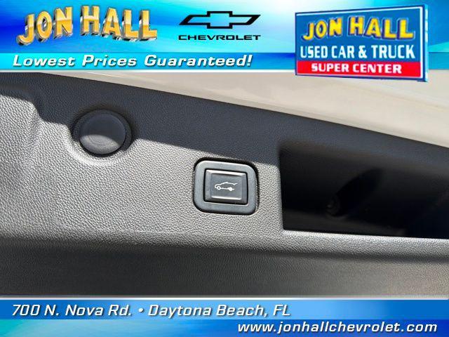 used 2022 Chevrolet Equinox car, priced at $18,997