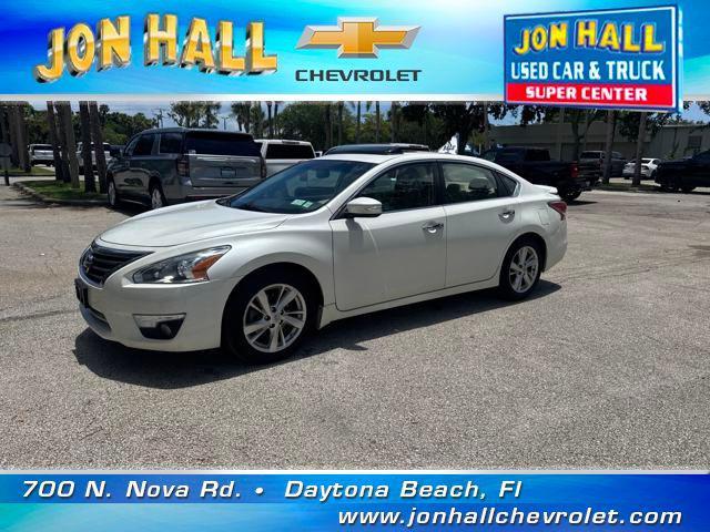 used 2015 Nissan Altima car, priced at $9,990