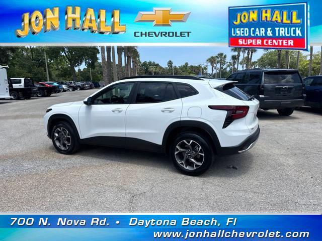 used 2024 Chevrolet Trax car, priced at $22,997