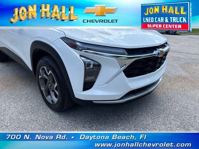 used 2024 Chevrolet Trax car, priced at $22,997