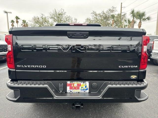 new 2025 Chevrolet Silverado 1500 car, priced at $35,163