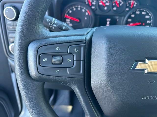 new 2025 Chevrolet Silverado 1500 car, priced at $43,909