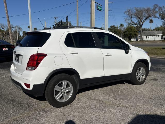 used 2022 Chevrolet Trax car, priced at $15,978