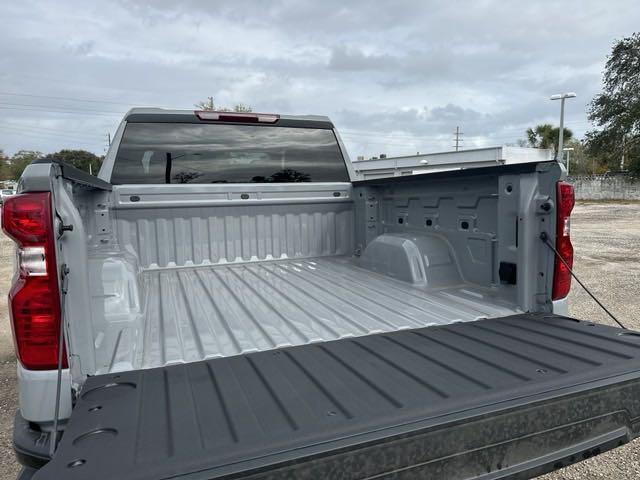 new 2025 Chevrolet Silverado 1500 car, priced at $43,190