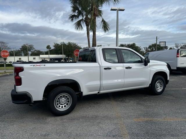 new 2025 Chevrolet Silverado 1500 car, priced at $36,004