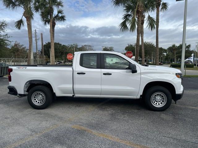 new 2025 Chevrolet Silverado 1500 car, priced at $36,004