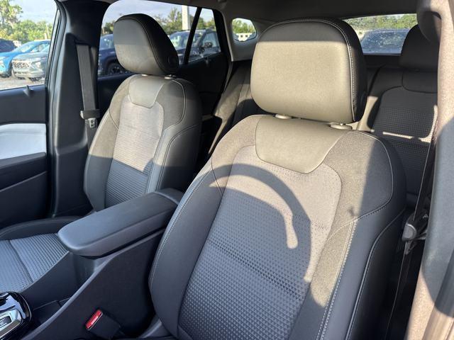new 2025 Chevrolet Trax car, priced at $26,029
