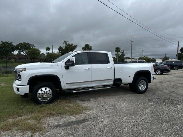 new 2024 Chevrolet Silverado 3500 car, priced at $87,400