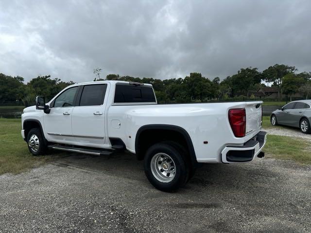 new 2024 Chevrolet Silverado 3500 car, priced at $87,400