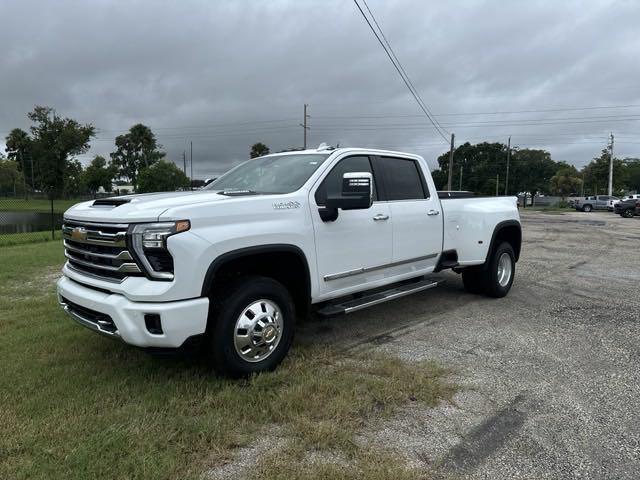 new 2024 Chevrolet Silverado 3500 car, priced at $87,400