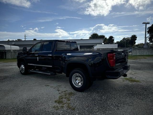 new 2024 Chevrolet Silverado 3500 car, priced at $87,400