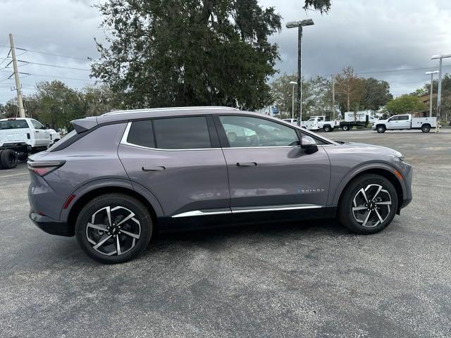 new 2025 Chevrolet Equinox car, priced at $43,295