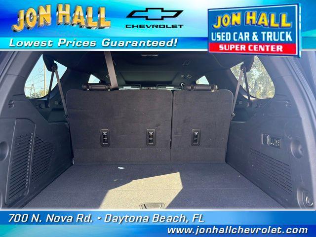 used 2022 Chevrolet Suburban car, priced at $54,897