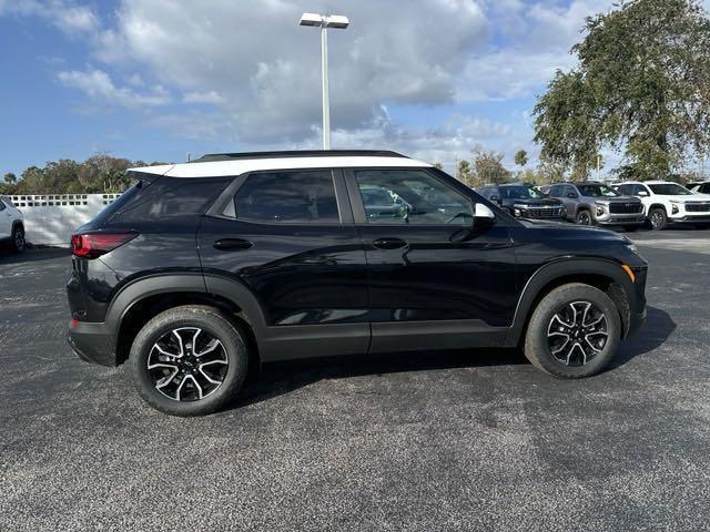 new 2025 Chevrolet TrailBlazer car, priced at $30,990