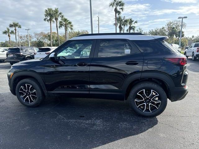 new 2025 Chevrolet TrailBlazer car, priced at $30,990