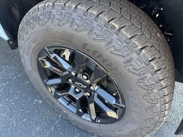 new 2025 Chevrolet Colorado car, priced at $53,059