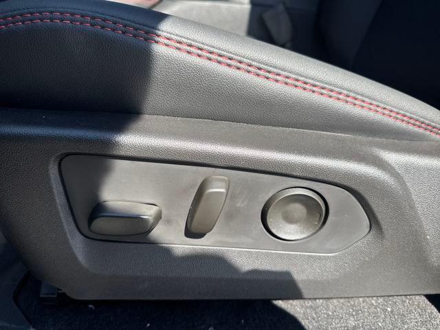 new 2025 Chevrolet Colorado car, priced at $46,615