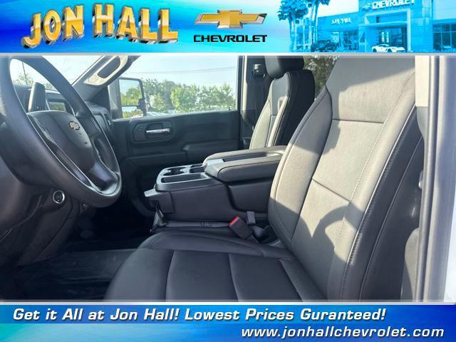 new 2024 Chevrolet Silverado 3500 car, priced at $62,265