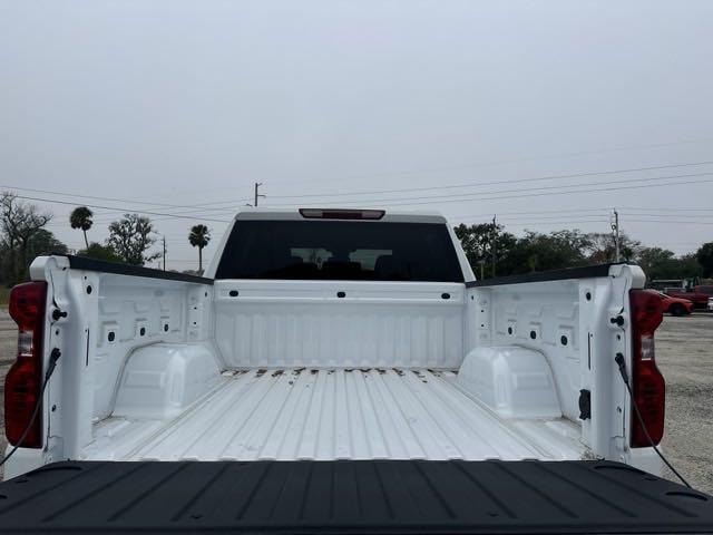 new 2025 Chevrolet Silverado 1500 car, priced at $42,938