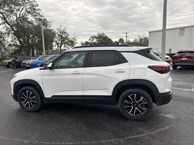 new 2024 Chevrolet TrailBlazer car, priced at $22,395