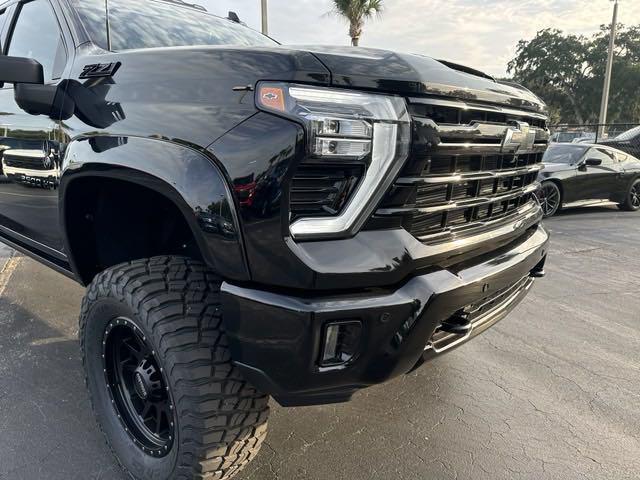 new 2024 Chevrolet Silverado 2500 car, priced at $109,990