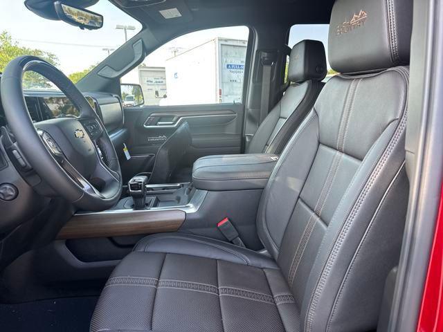 new 2025 Chevrolet Silverado 1500 car, priced at $68,660