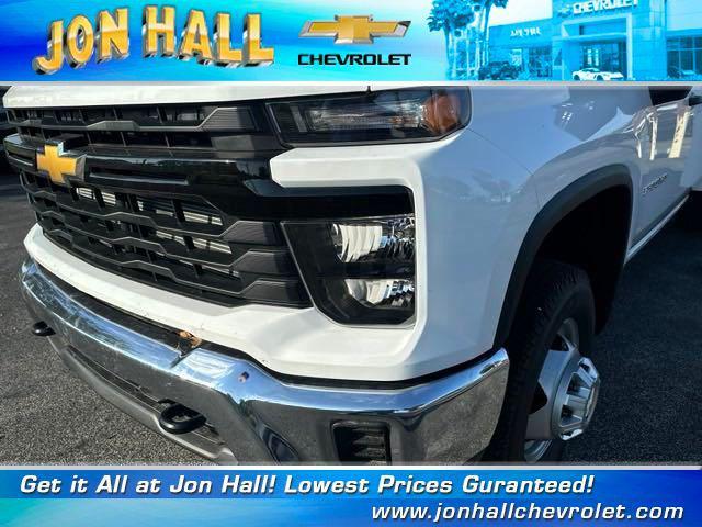 new 2024 Chevrolet Silverado 3500 car, priced at $73,990