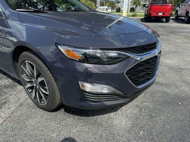 new 2025 Chevrolet Malibu car, priced at $23,570