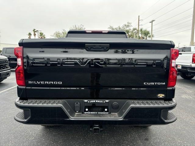 new 2025 Chevrolet Silverado 1500 car, priced at $43,190