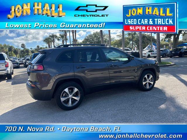 used 2022 Jeep Cherokee car, priced at $22,978