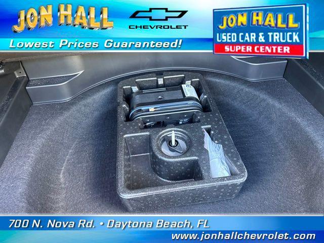 used 2022 Jeep Cherokee car, priced at $22,978