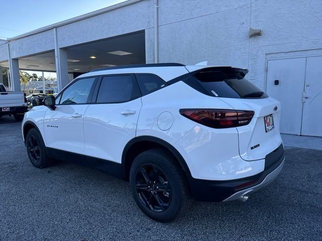 new 2025 Chevrolet Blazer car, priced at $31,555