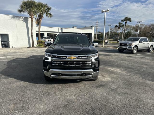 new 2025 Chevrolet Silverado 1500 car, priced at $53,646