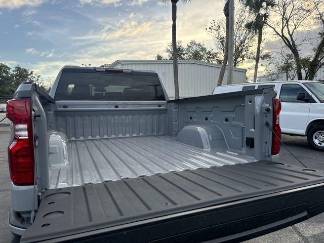 new 2025 Chevrolet Silverado 1500 car, priced at $35,163