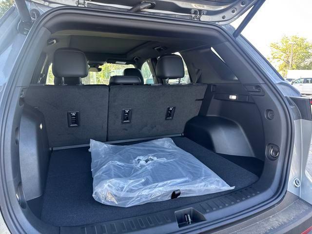 new 2025 Chevrolet Equinox car, priced at $34,125