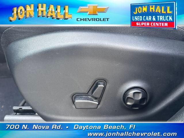 used 2020 Jeep Cherokee car, priced at $19,994