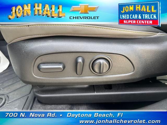 used 2025 Chevrolet Trax car, priced at $23,968