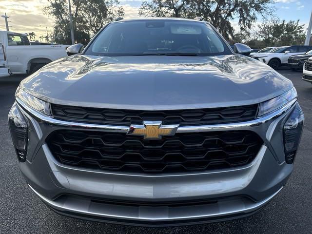 new 2025 Chevrolet Trax car, priced at $24,985