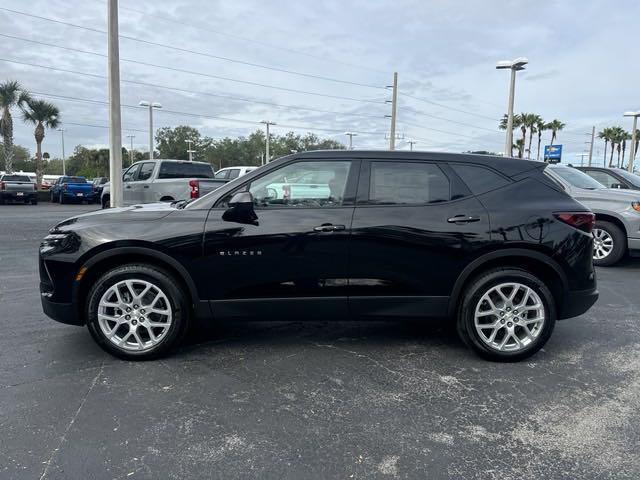 new 2025 Chevrolet Blazer car, priced at $37,585