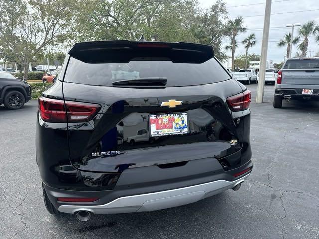 new 2025 Chevrolet Blazer car, priced at $37,585