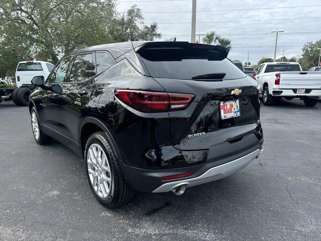 new 2025 Chevrolet Blazer car, priced at $37,585