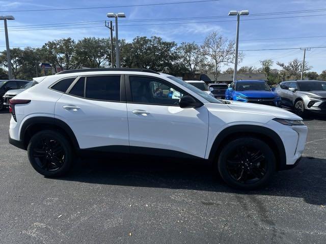 new 2025 Chevrolet Trax car, priced at $27,280