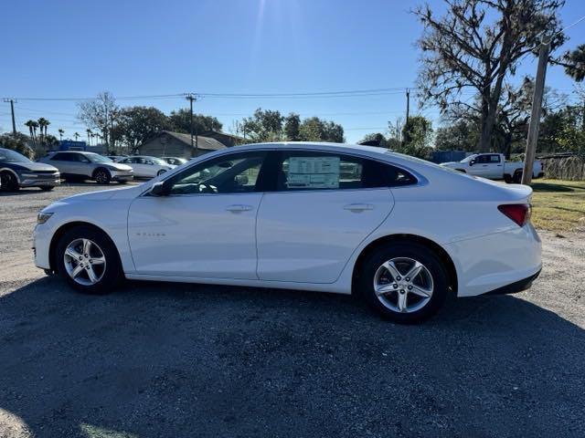 new 2025 Chevrolet Malibu car, priced at $21,995